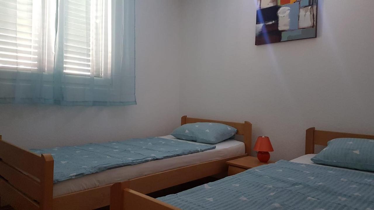 Apartmani Vincek Vodice Esterno foto