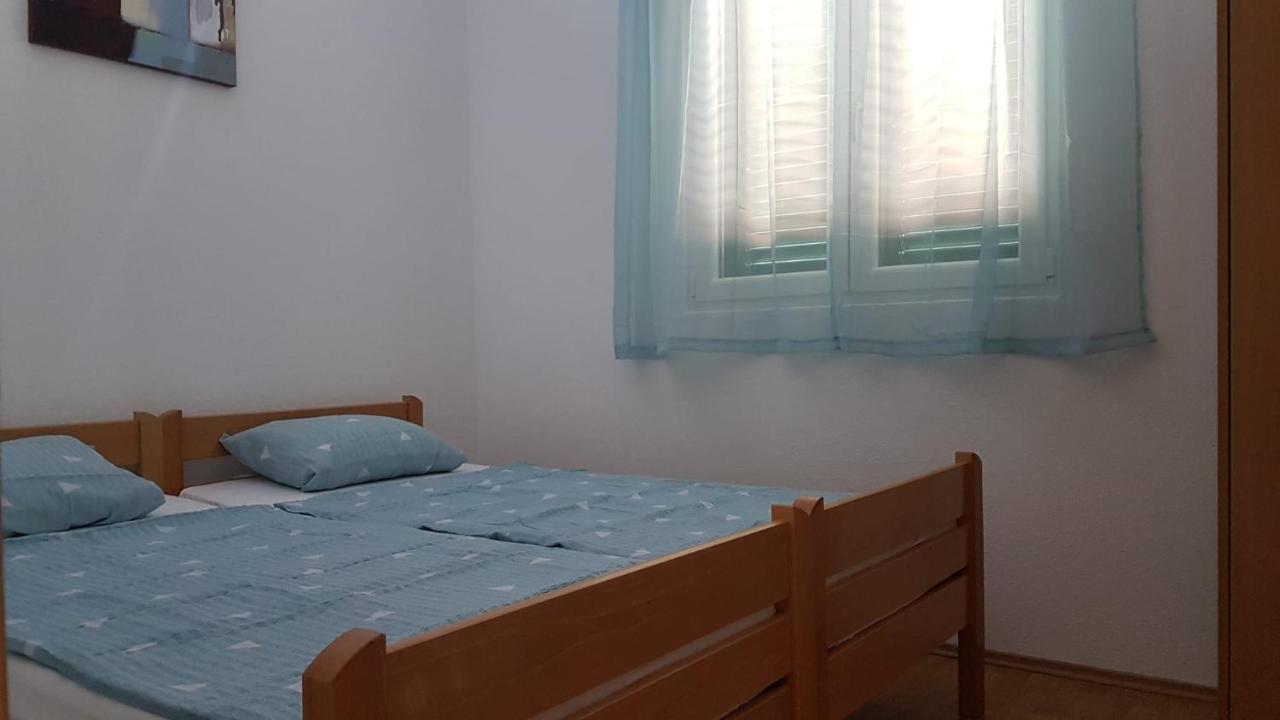 Apartmani Vincek Vodice Esterno foto
