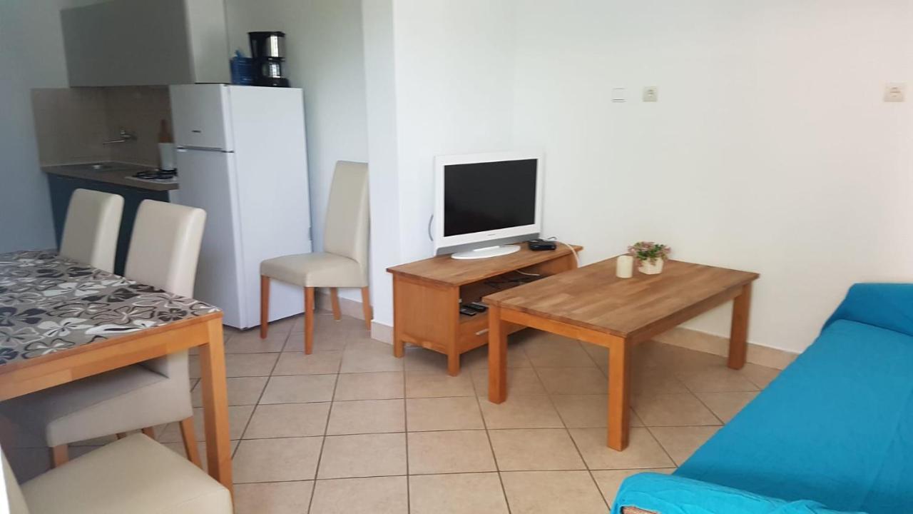 Apartmani Vincek Vodice Esterno foto