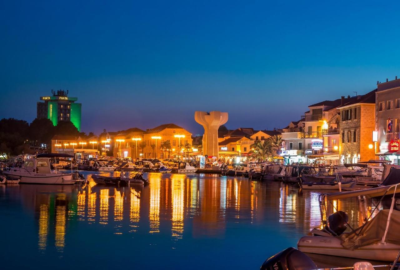 Apartmani Vincek Vodice Esterno foto